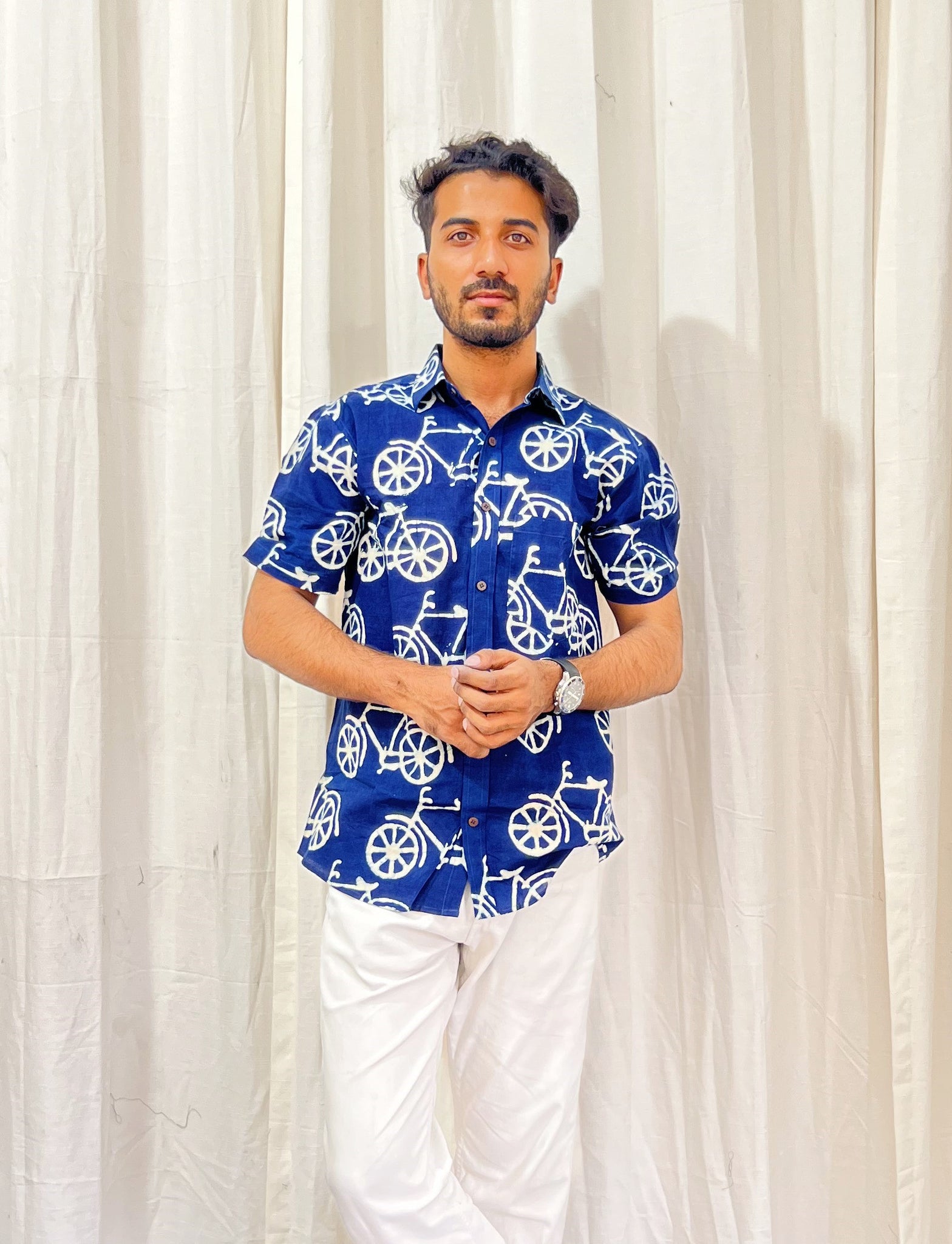 Men's half sleeves Shirt